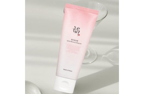 Soy un exfoliante coreano de la marca Beauty Of Joseon Apricot Blossom Peeling Gel